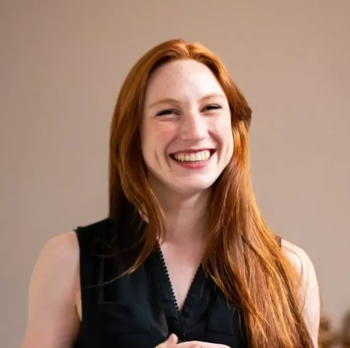 Real-life feedback from Lily C. regarding her weight management progress and the efficacy of the Metabo Drops thermogenic formula.